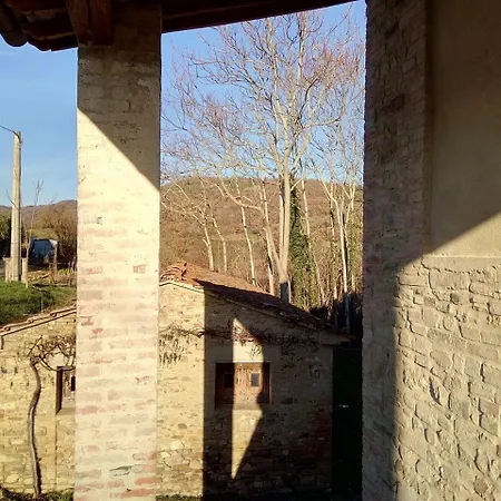 Villa Santa Vittoria Sleeps 4 Sant'Orfeto