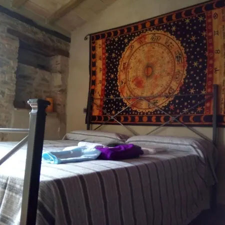 Santa Vittoria Sleeps 4